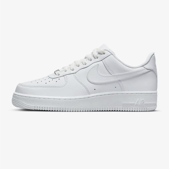 Nike Air Force 1 - Picture 3 of 9